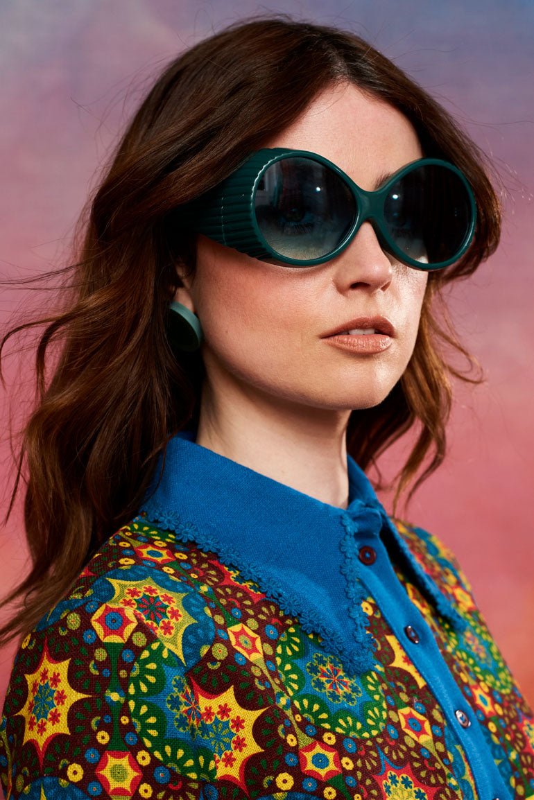 Mellow My Mind Round Teal Sunglasses - The Hippie Shake
